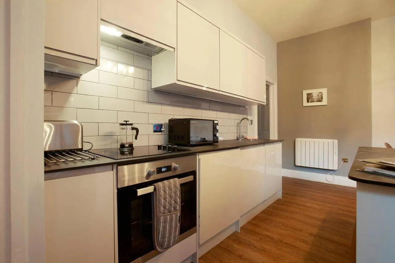The Matcham At Claremont Apartments Leeds  0*, Leeds (West Yorkshire)